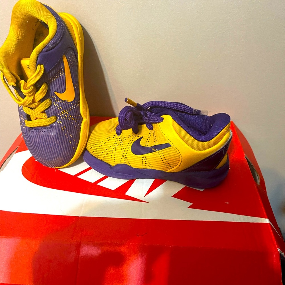 Kobe’s 7 Yin and Yangs lakers